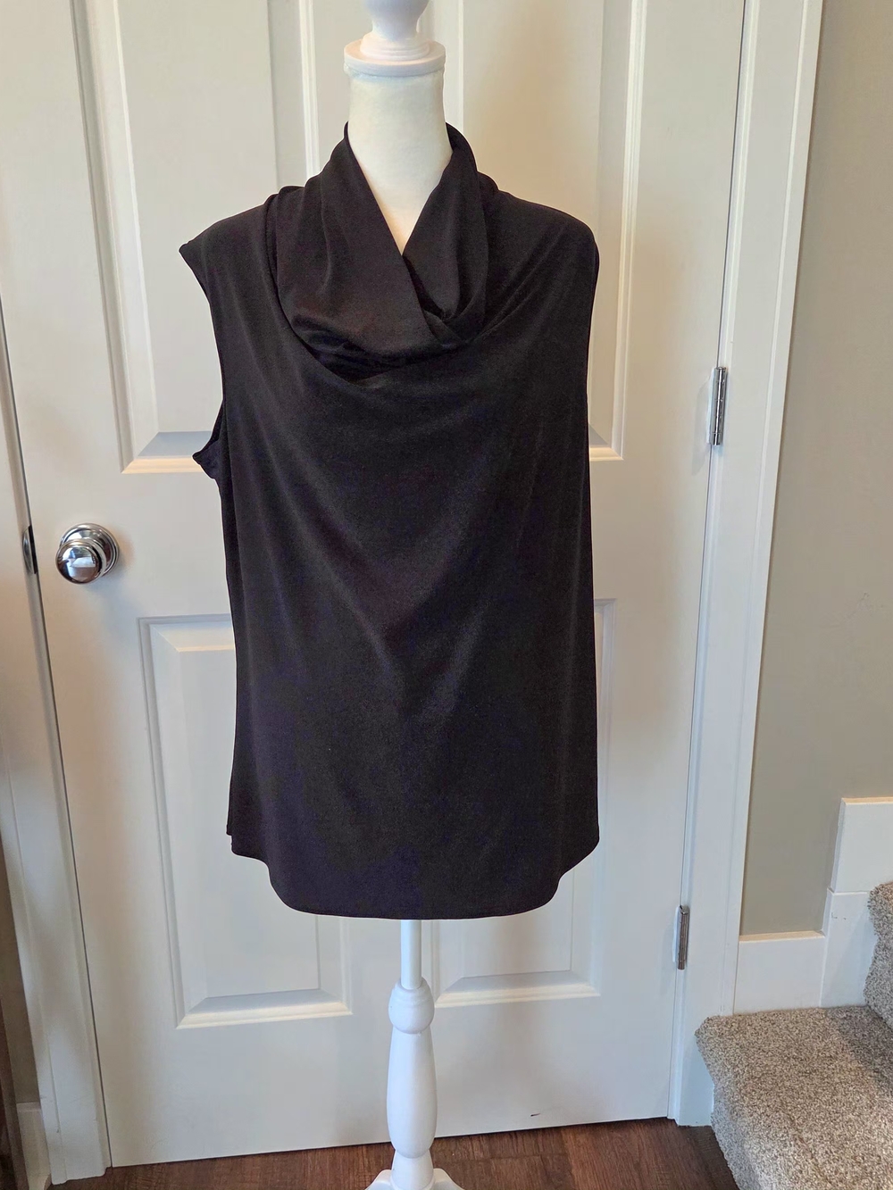 Clientele Drape Neck Cowl Sleeveless Top Women's L